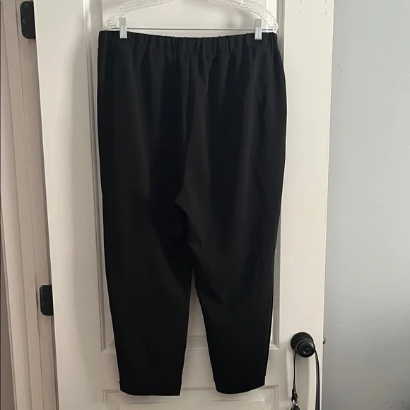 🚨3 for $15🚨 SHEIN Black Ankle Pants - Picture 7 of 7